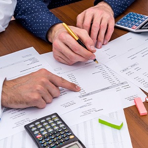 Heber City patient reviewing financing options